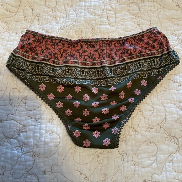 Spell Lionheart Bloomers - Picture 7 of 9